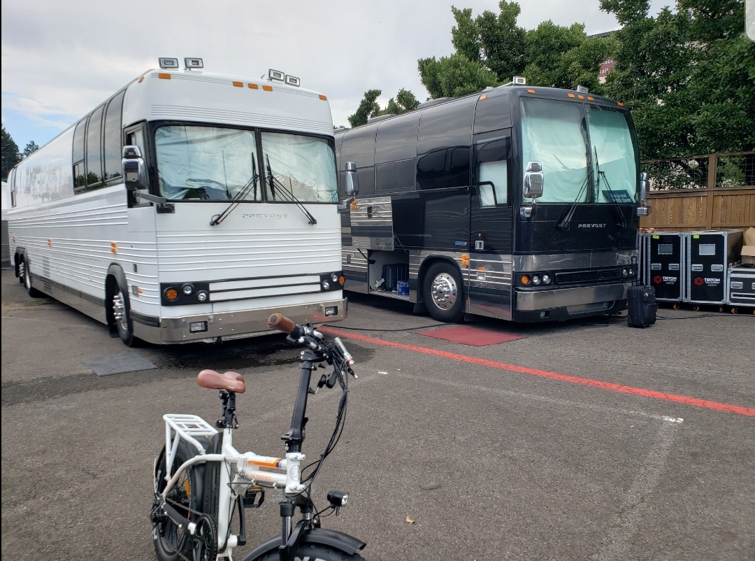 Prevost and Bikes!